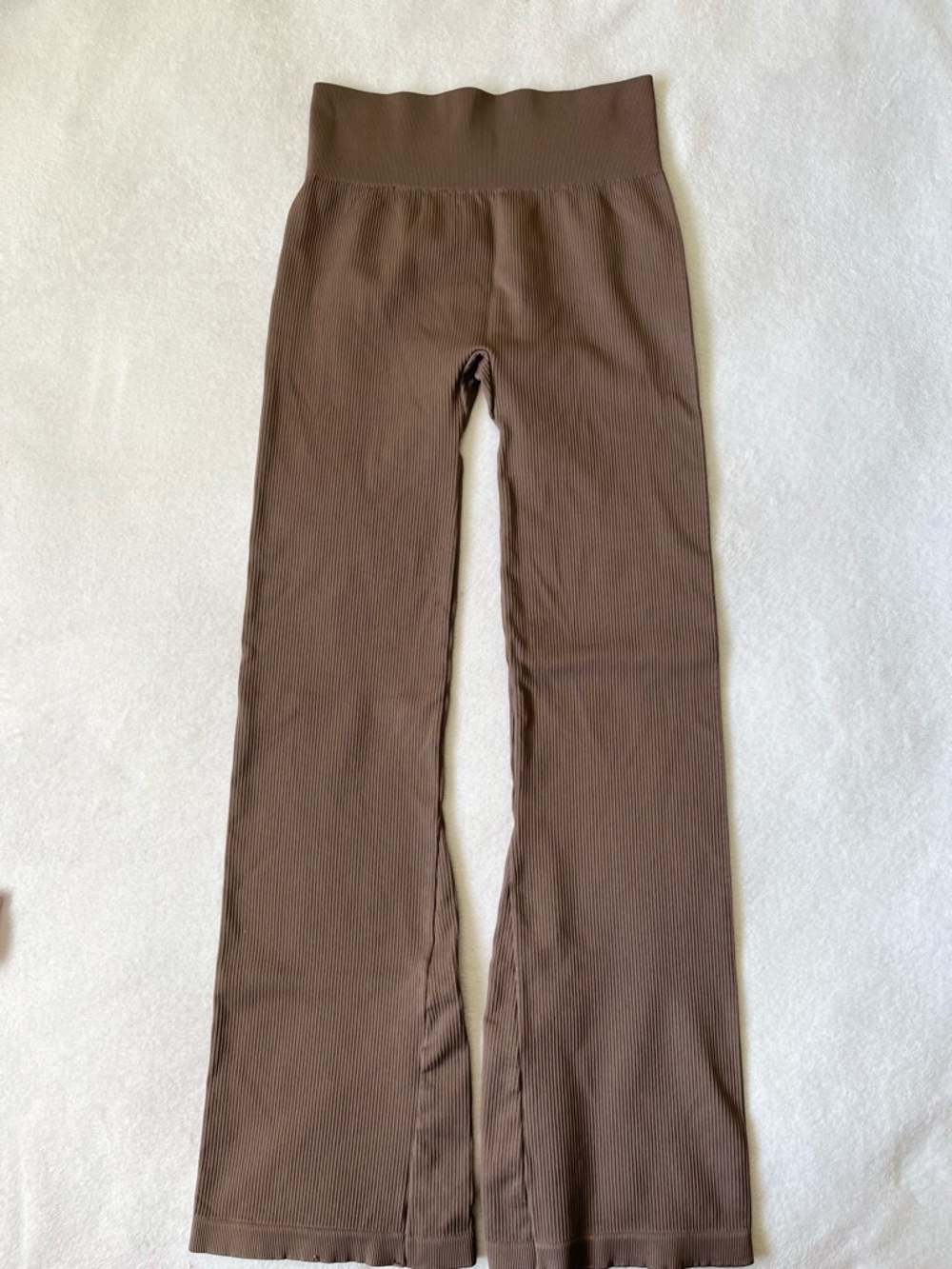 Women's OQQ ribbed Flared Leggings in Tea Leaf Gray Brown